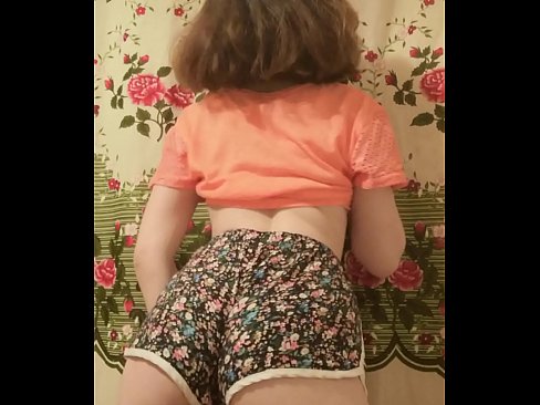 ❤️ Gadis muda seksi menanggalkan celana pendeknya di depan kamera ❤❌ Video porno di porno id.tube-sexer-com.ru ️❤
